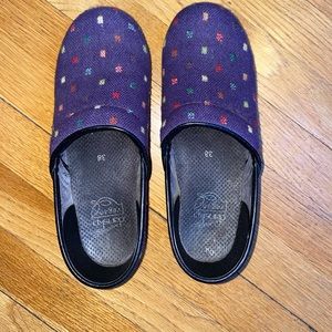 Dansko Vegan Purple Polka Dot Clogs - EU 38 / US 7.5-8